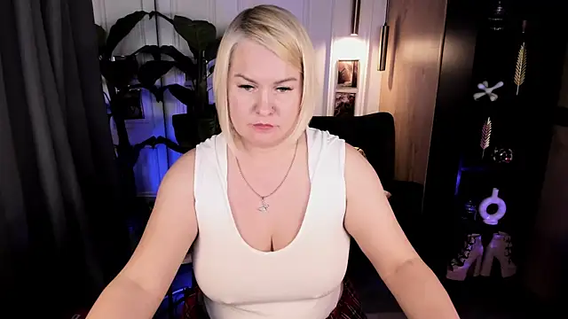 YolandaKiss online show from 07-01-26, 08:30