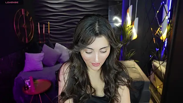 KylieMellow online show from 12-28-24, 11:52