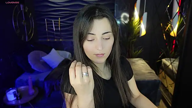 KylieMellow online show from 01-06-25, 08:24