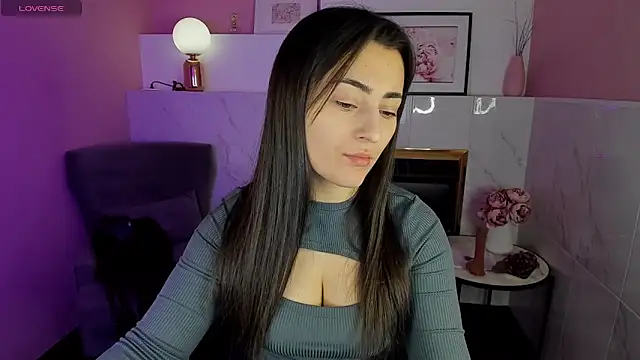 KylieMellow online show from 01-12-25, 05:34