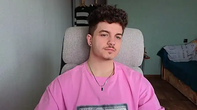 Remy Miles online show from 03-06-26, 06:54