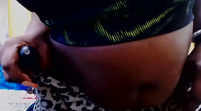 Snapshot of Bustydiva88 chatting on 12-25-24, 09:33 Bustydiva88 online show from 12-25-24, 09:33