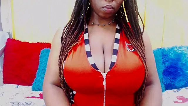 Snapshot of Bustydiva88 chatting on 03-15-25, 11:17 Bustydiva88 online show from 03-15-25, 11:17