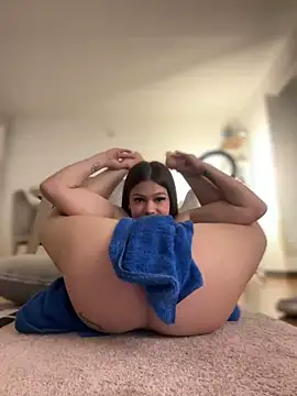 Alyshanon18 online show from 03-08-25, 02:55