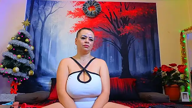 ElizabethEven online show from 01-03-25, 02:10