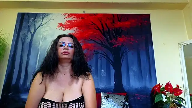 ElizabethEven online show from 09-25-25, 08:23