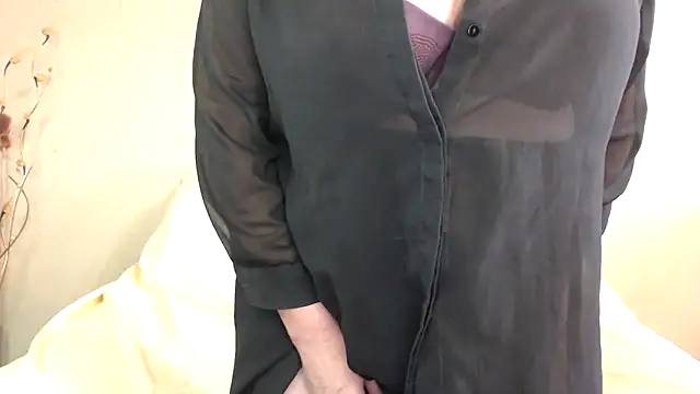 Milf4love50 online show from 03-19-25, 09:28