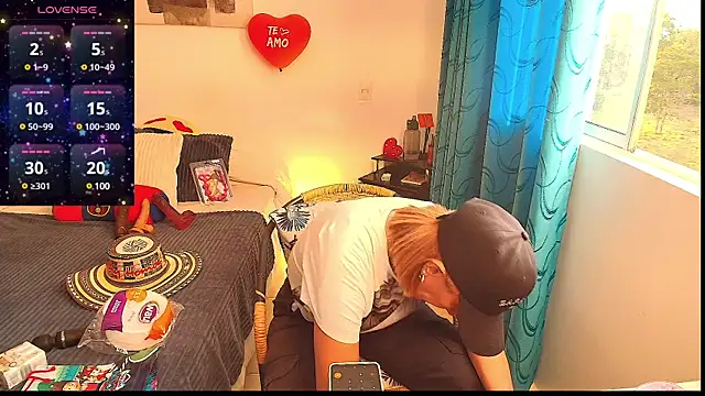 Naty Stone online show from 02-20-25, 10:26