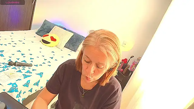 Naty Stone online show from 09-08-25, 08:08