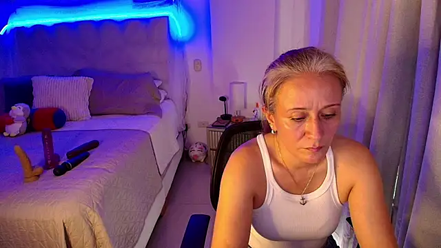 Naty Stone online show from 05-19-26, 10:05
