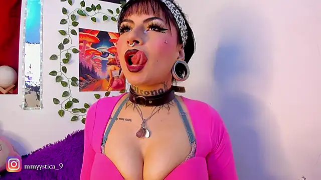 Rainnbow  online show from 02-04-26, 04:29