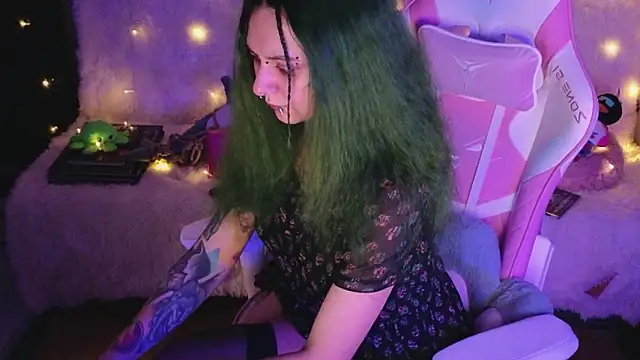 Snapshot of Ginger_Stay chatting on 02-19-26, 07:54 Ginger Stay online show from 02-19-26, 07:54