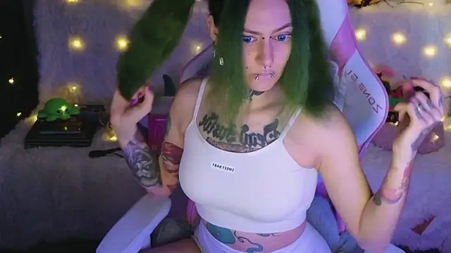 Snapshot of Ginger_Stay chatting on 03-03-26, 10:32 Ginger Stay online show from 03-03-26, 10:32