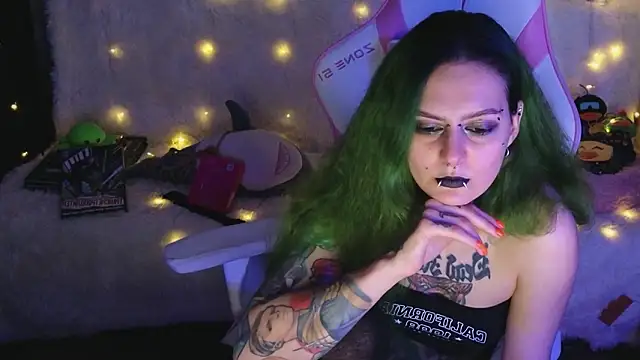 Snapshot of Ginger_Stay chatting on 03-24-26, 06:29 Ginger Stay online show from 03-24-26, 06:29