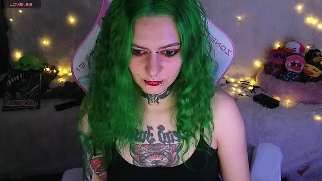 Ginger Stay online show from 05-10-26, 08:52