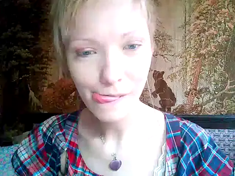 Snapshot of WildMissNiks chatting on 01-19-25, 09:44 WildMissNiks online show from 01-19-25, 09:44