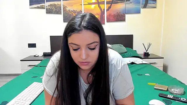 adelline online show from 01-06-25, 01:20