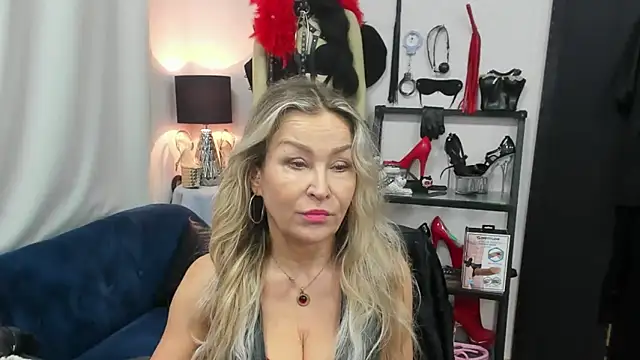 crystaLUX online show from 11-13-25, 05:28