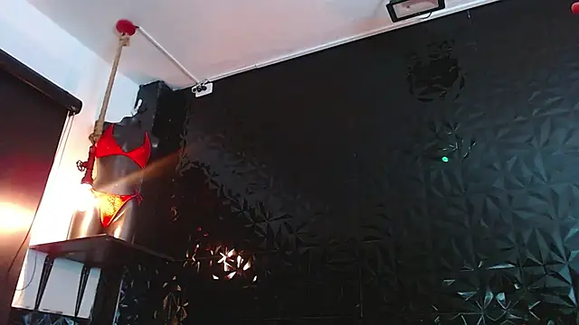 PINK  LOLA1 online show from 12-19-24, 01:39