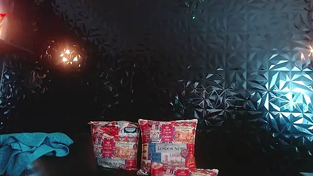 PINK  LOLA1 online show from 12-26-24, 04:25