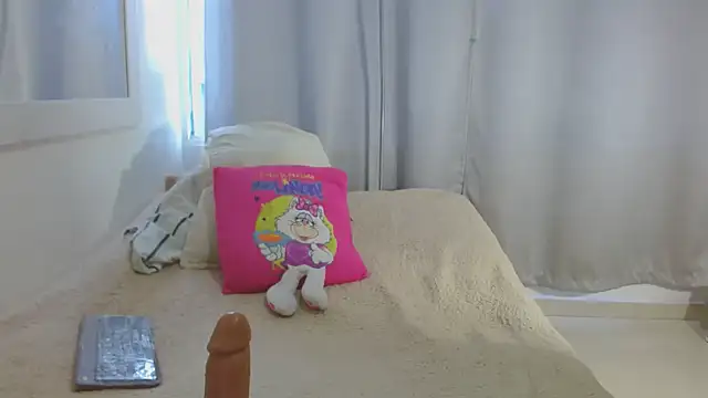 Selenna01 online show from 03-19-25, 04:13