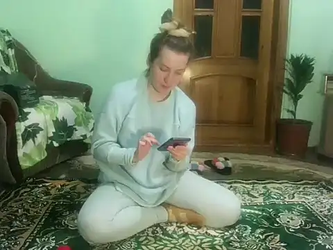 AngelTough20 online show from 01-10-25, 11:18