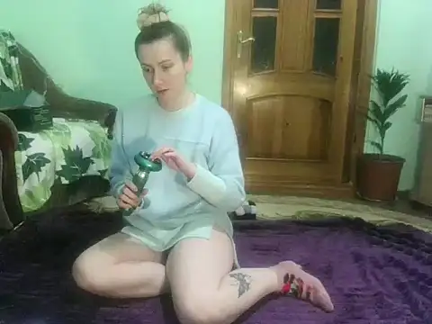 AngelTough20 online show from 02-11-25, 08:52