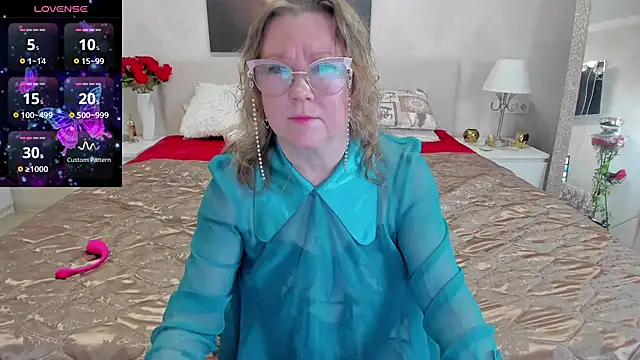 katysako online show from 01-25-25, 01:21