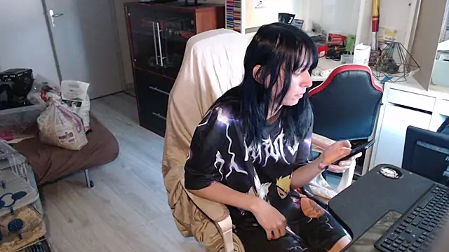 missthon0 online show from 06-24-26, 11:53