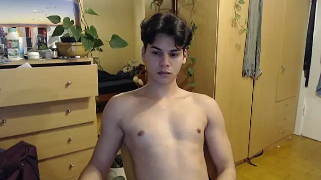 tomas boy20 online show from 12-27-24, 09:11