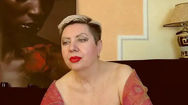 LadyPosh online show from 12-20-24, 10:22