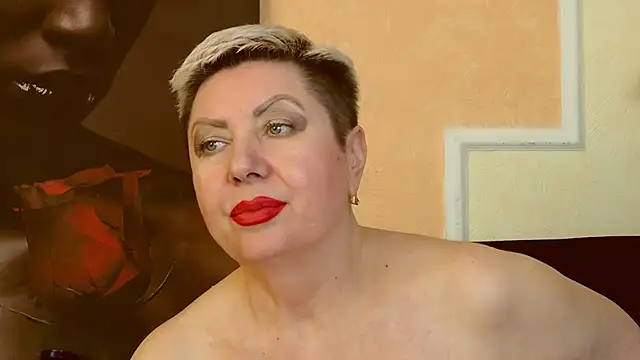 LadyPosh online show from 12-21-24, 04:30