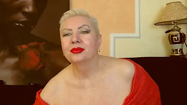 LadyPosh online show from 12-24-24, 10:28