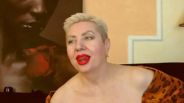 LadyPosh online show from 01-04-25, 03:50