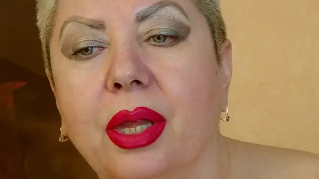 LadyPosh online show from 01-11-25, 04:27