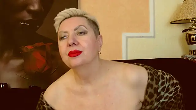 LadyPosh online show from 01-17-25, 01:47