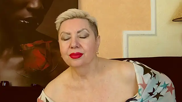 LadyPosh online show from 01-18-25, 01:30