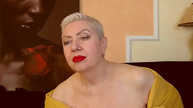 LadyPosh online show from 10-10-25, 09:36