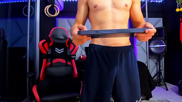 Aydenmiller96 online show from 05-06-26, 04:19