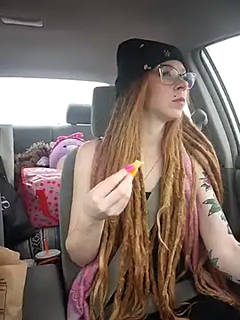 LucidLucy online show from 03-02-25, 06:40