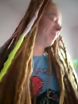 LucidLucy online show from 10-04-25, 11:52