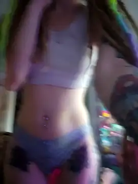 LucidLucy online show from 11-20-25, 01:00