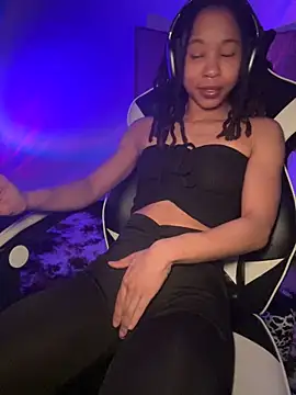 thebrattygoddess online show from 02-05-25, 09:57