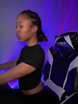 thebrattygoddess online show from 03-02-25, 08:50