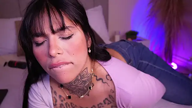 curvyliciousss online show from 02-03-25, 06:28