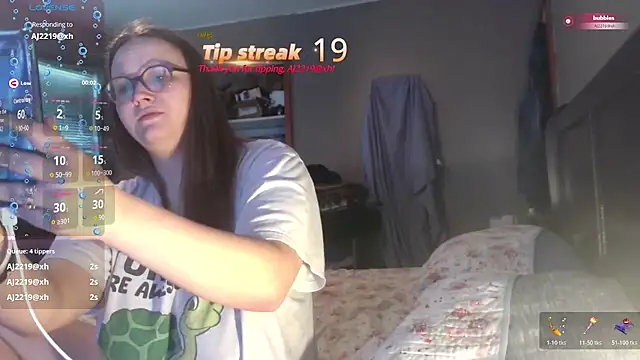 Snapshot of ZeTurtleMaster chatting on 11-07-25, 06:19 ZeTurtleMaster online show from 11-07-25, 06:19