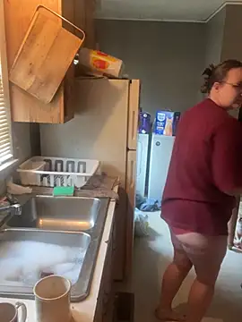 Snapshot of ZeTurtleMaster chatting on 02-21-26, 06:09 ZeTurtleMaster online show from 02-21-26, 06:09