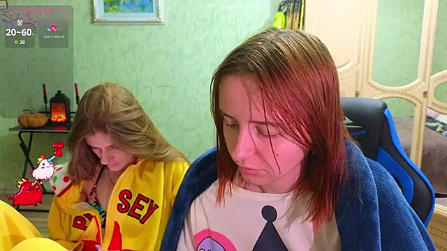 DanaMartina online show from 10-10-25, 05:23