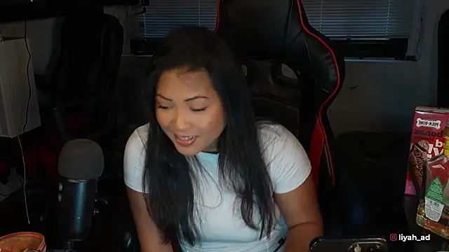 Bubbleliyah online show from 11-13-25, 09:36