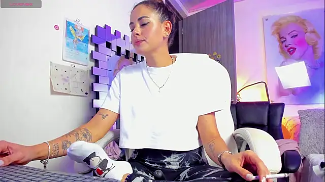 KimberlySaen online show from 02-13-26, 09:44